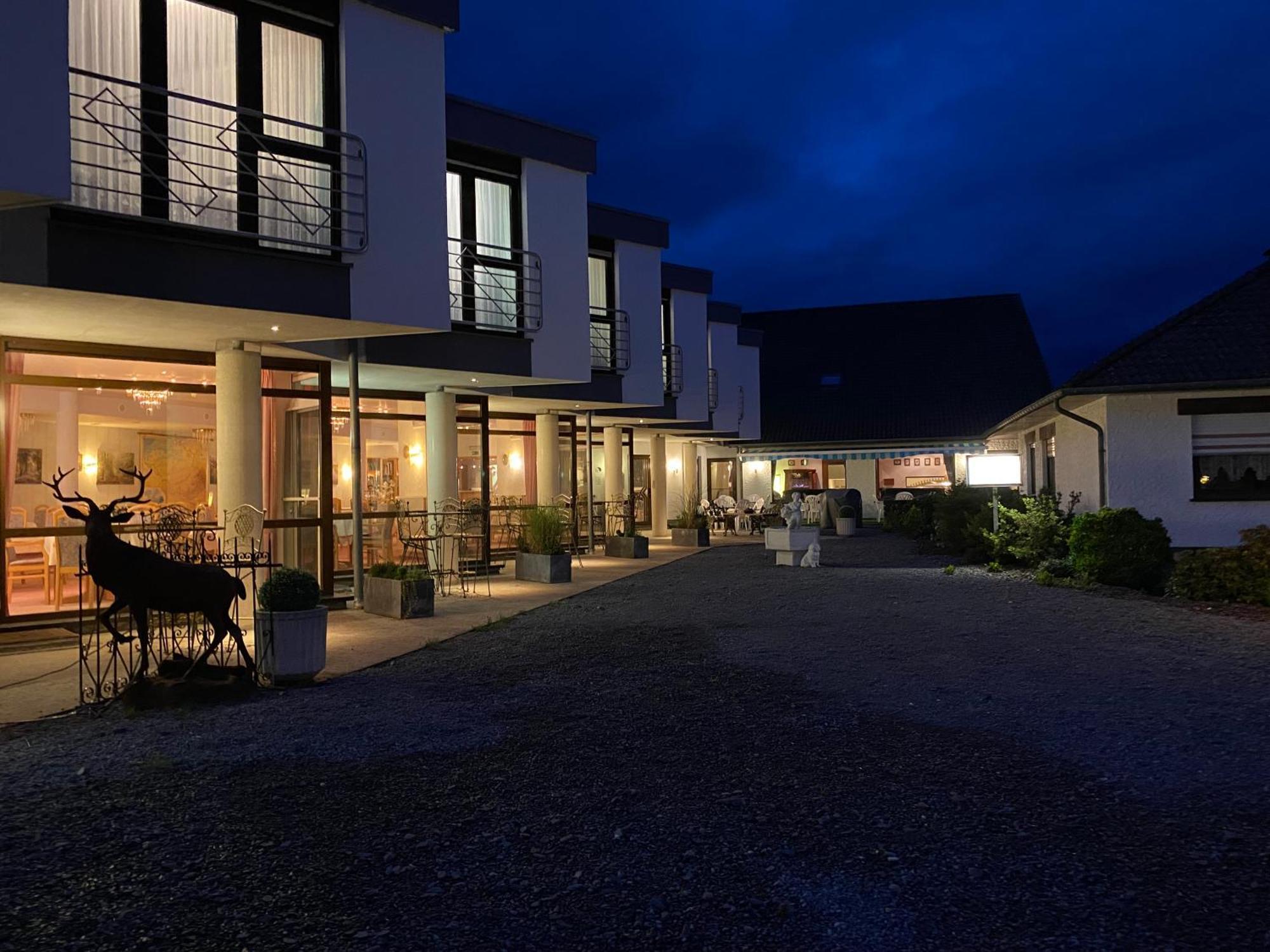 Hotel Altitude Burg Reuland Eksteriør billede