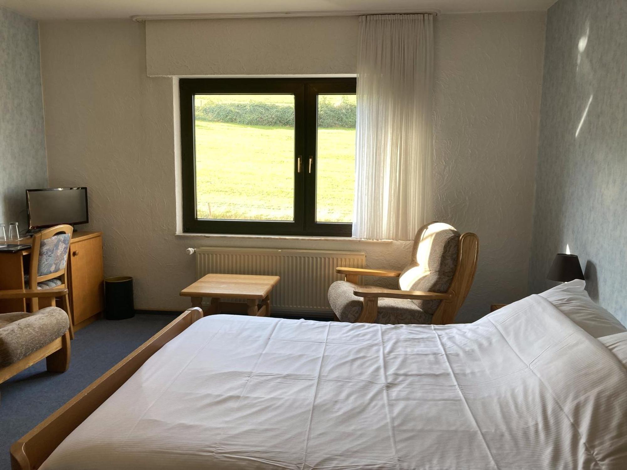 Hotel Altitude Burg Reuland Eksteriør billede